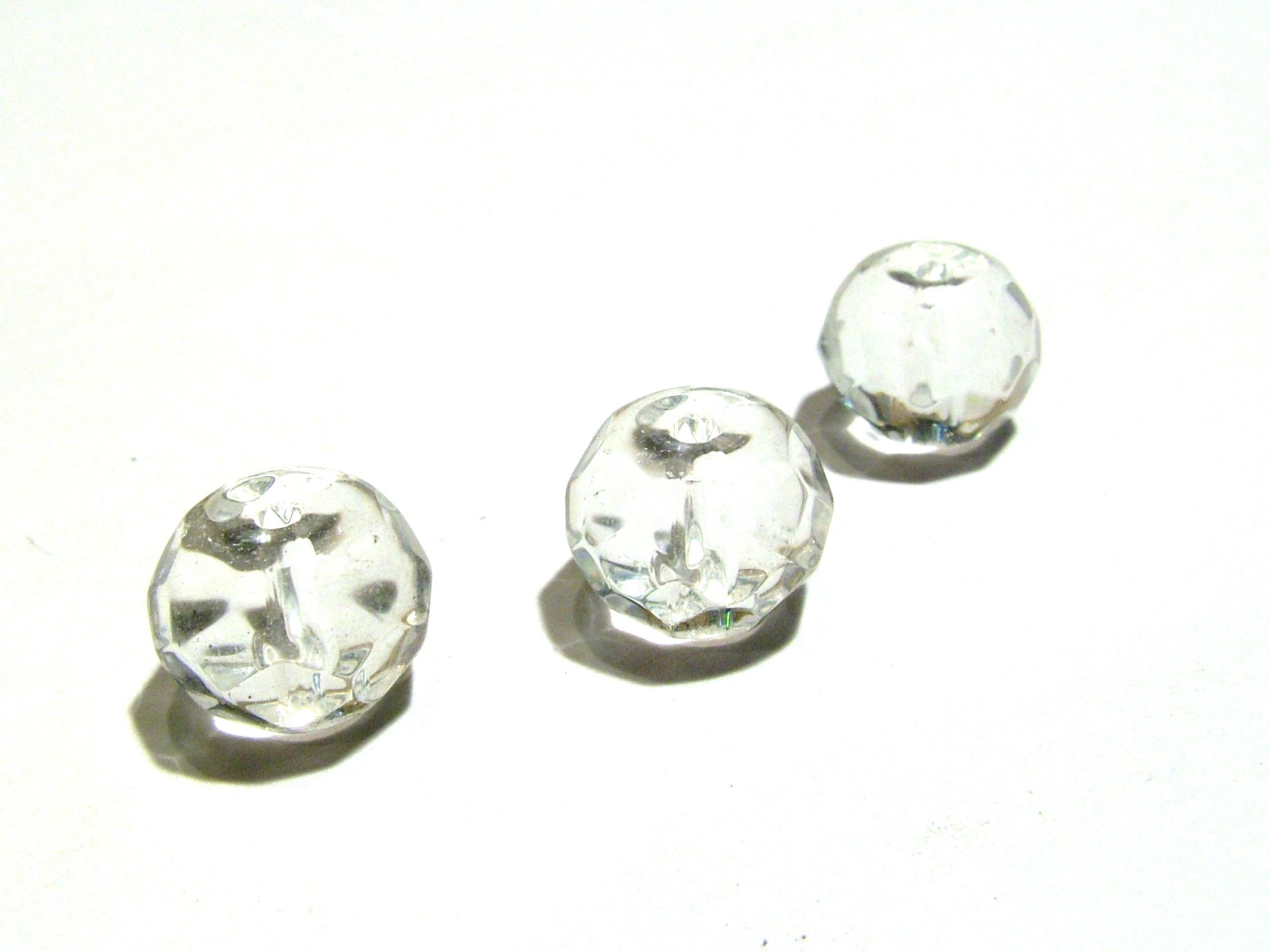 10mm Clear Round Facet